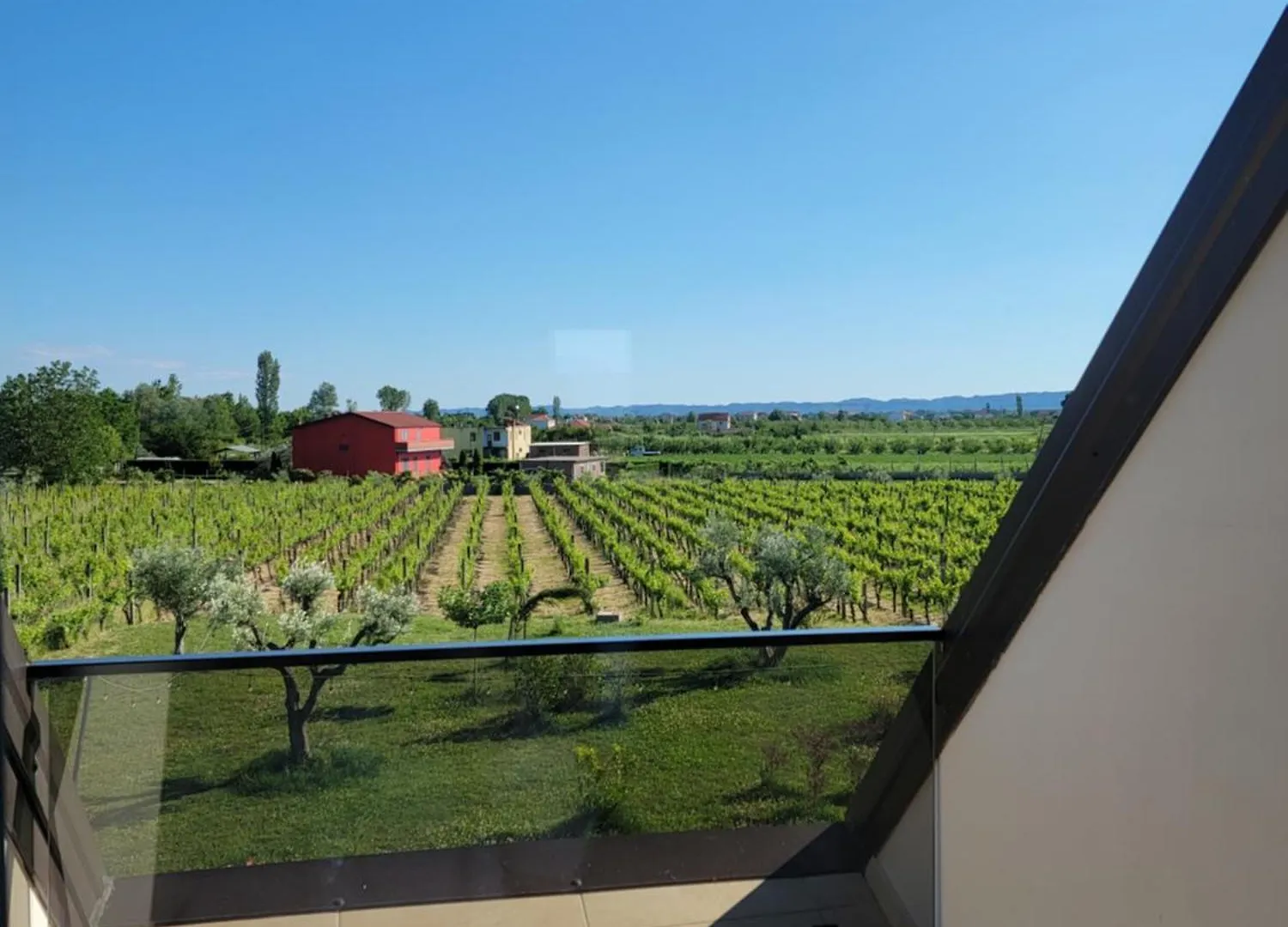 Hotel Lahuta E Vjeter Agroturizem Lac