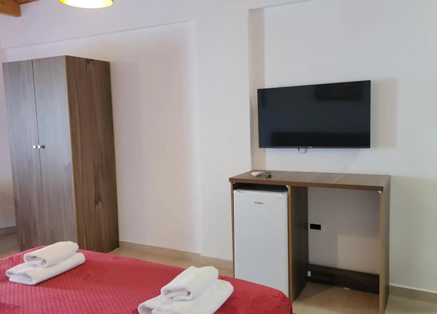 Hotel Lahuta E Vjeter Agroturizem Lac