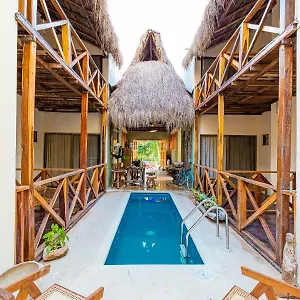 Hotel Alma De Zorro Bacalar